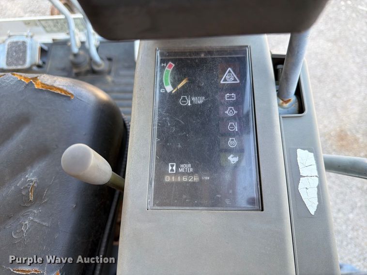 image for item FB8881 2009 Takeuchi TB016 mini excavator