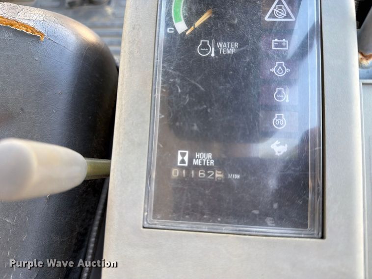 image for item FB8881 2009 Takeuchi TB016 mini excavator