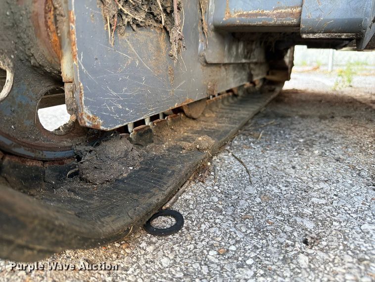 image for item FB8881 2009 Takeuchi TB016 mini excavator