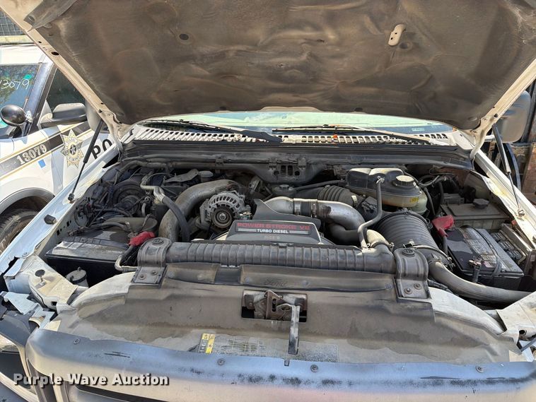 image for item FB8882 2003 Ford F350 Super Duty dump bed pickup truck