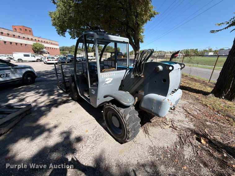 image for item FB8883 2005 Zona Industrial TX 55-19 telehandler