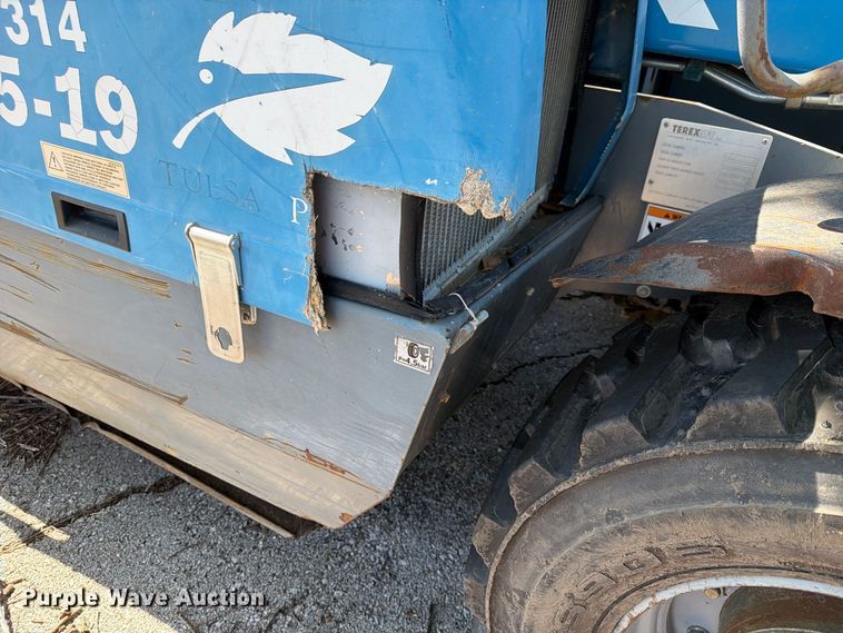 image for item FB8883 2005 Zona Industrial TX 55-19 telehandler