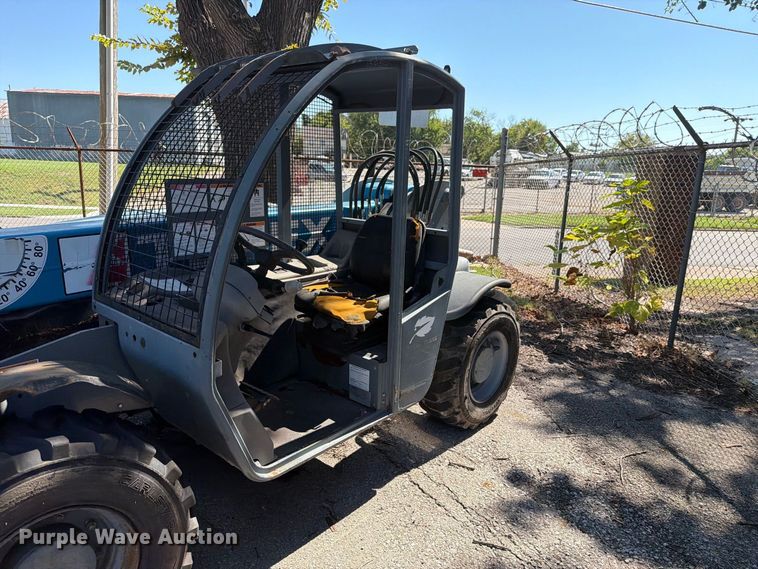 image for item FB8883 2005 Zona Industrial TX 55-19 telehandler