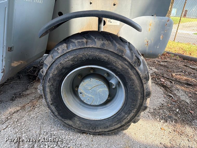 image for item FB8883 2005 Zona Industrial TX 55-19 telehandler