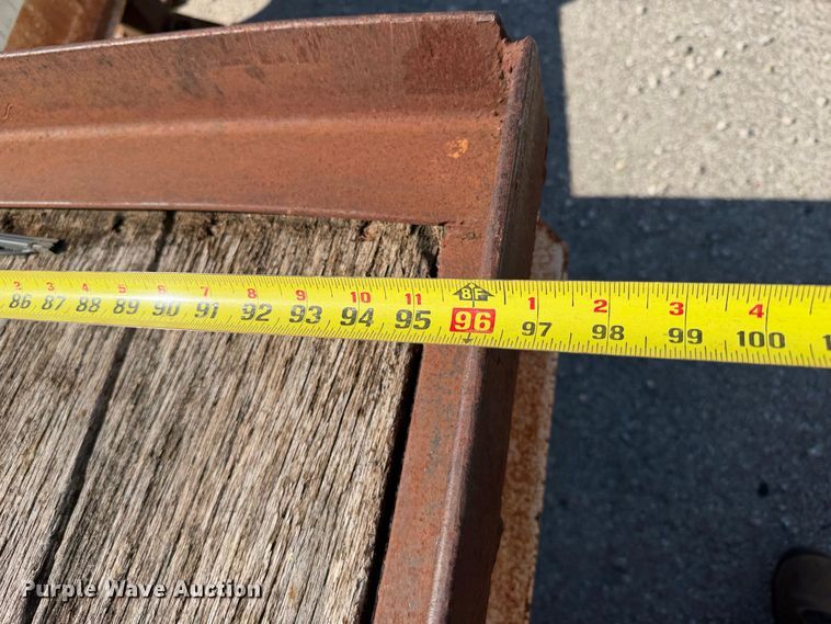 image for item FB8886 2001 Trail-Eze TE20R26 equipment trailer
