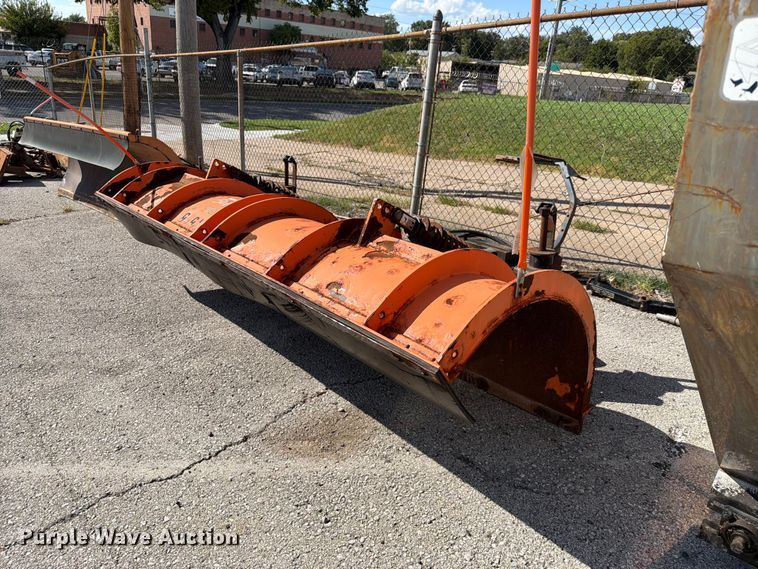 image for item FB8887 2011 Henderson snow plow
