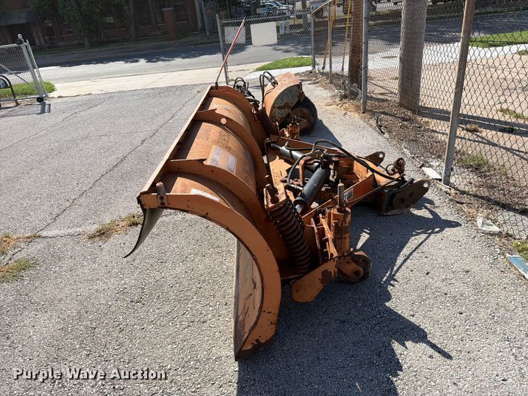 image for item FB8888 2004 Wausau snow plow