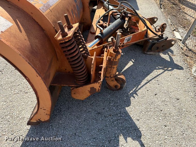 image for item FB8888 2004 Wausau snow plow