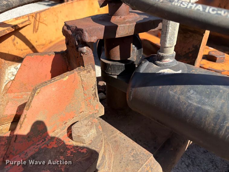 image for item FB8888 2004 Wausau snow plow