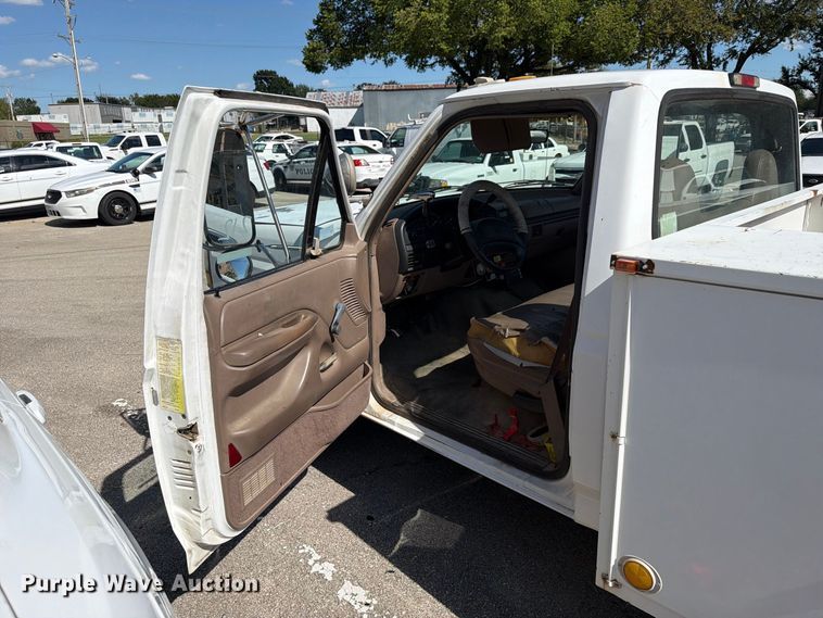 image for item FB8891 1996 Ford F350 utility bed pickup truck