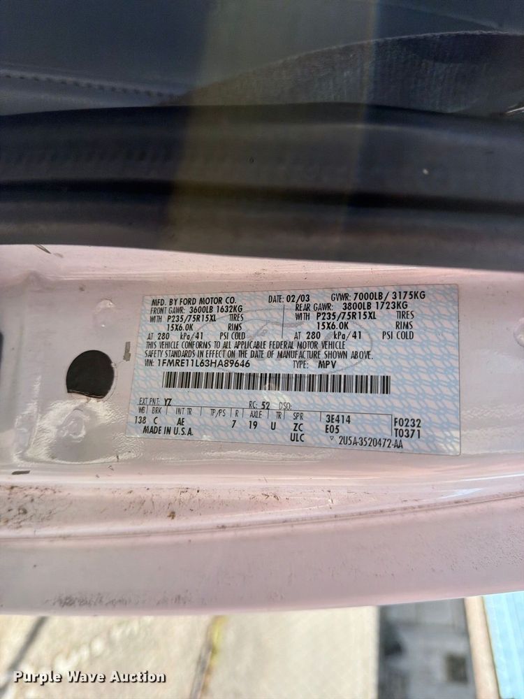 image for item FB8892 2003 Ford E150 van