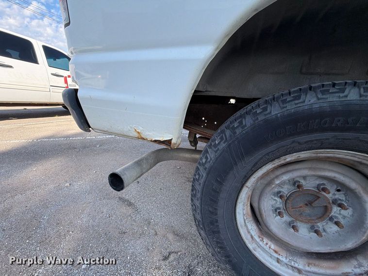 image for item FB8893 2008 Ford E350 van