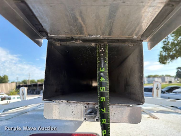 image for item FB8893 2008 Ford E350 van