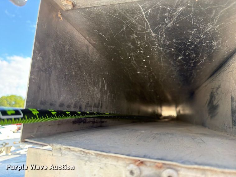 image for item FB8893 2008 Ford E350 van