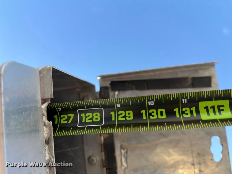 image for item FB8893 2008 Ford E350 van