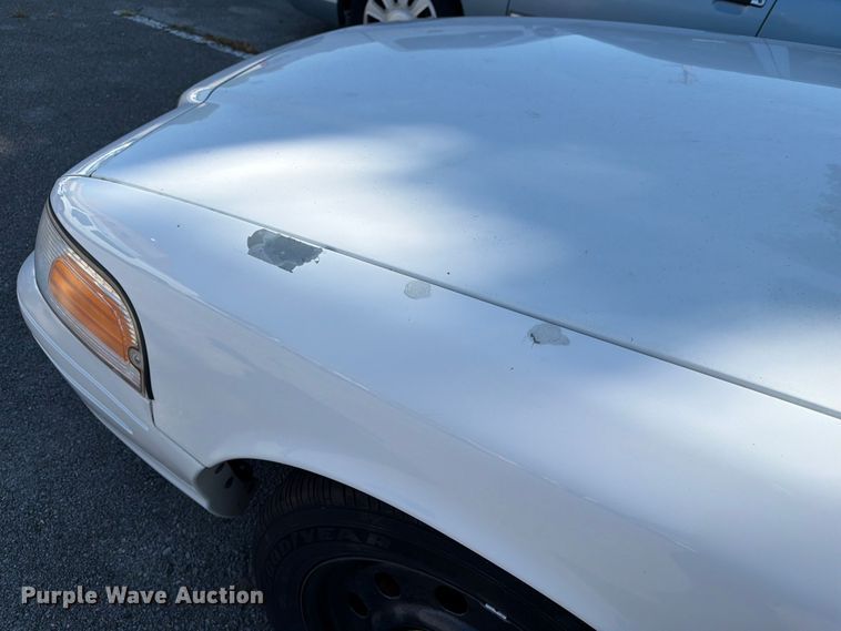 image for item FB8895 2011 Ford Crown Victoria Police Interceptor 