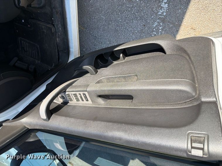 image for item FB8896 2010 Chevrolet Silverado 1500 Crew Cab pickup truck
