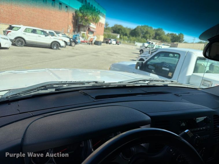 image for item FB8896 2010 Chevrolet Silverado 1500 Crew Cab pickup truck