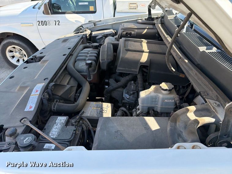 image for item FB8896 2010 Chevrolet Silverado 1500 Crew Cab pickup truck