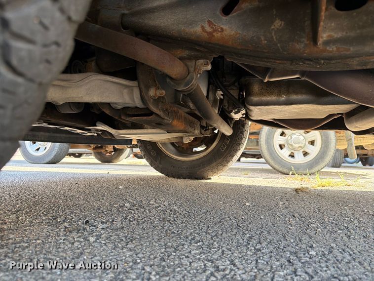 image for item FB8896 2010 Chevrolet Silverado 1500 Crew Cab pickup truck