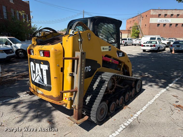 image for item FB8897 2010 Caterpillar 277C tracked skid steer loader