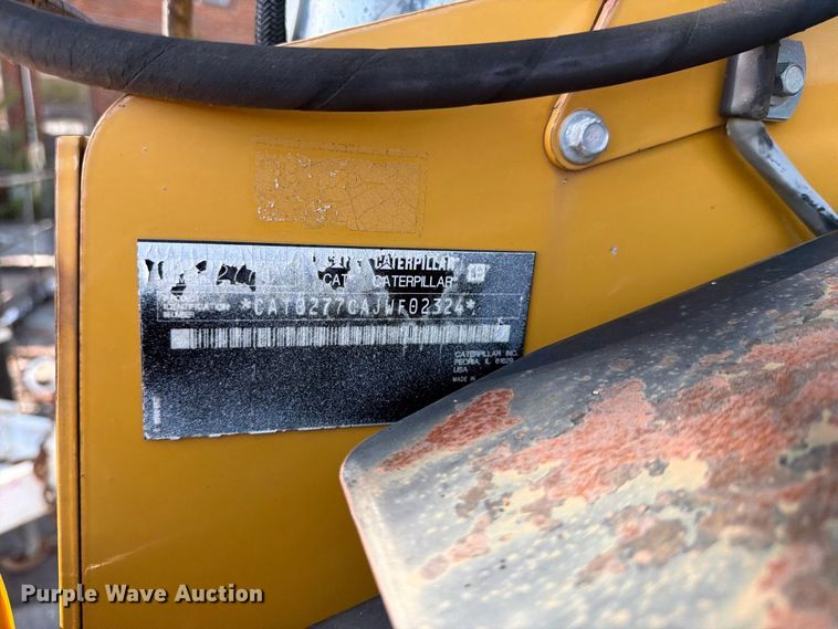image for item FB8897 2010 Caterpillar 277C tracked skid steer loader