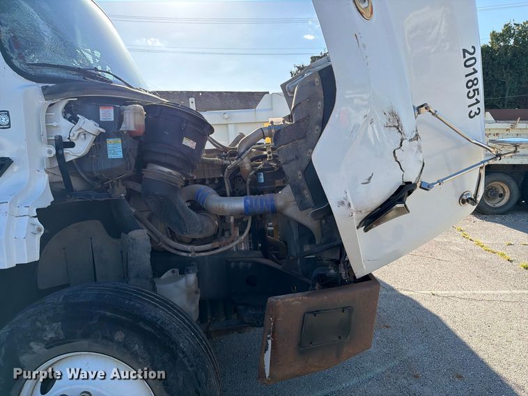 image for item FB8903 2018 Freightliner 114SD dump truck
