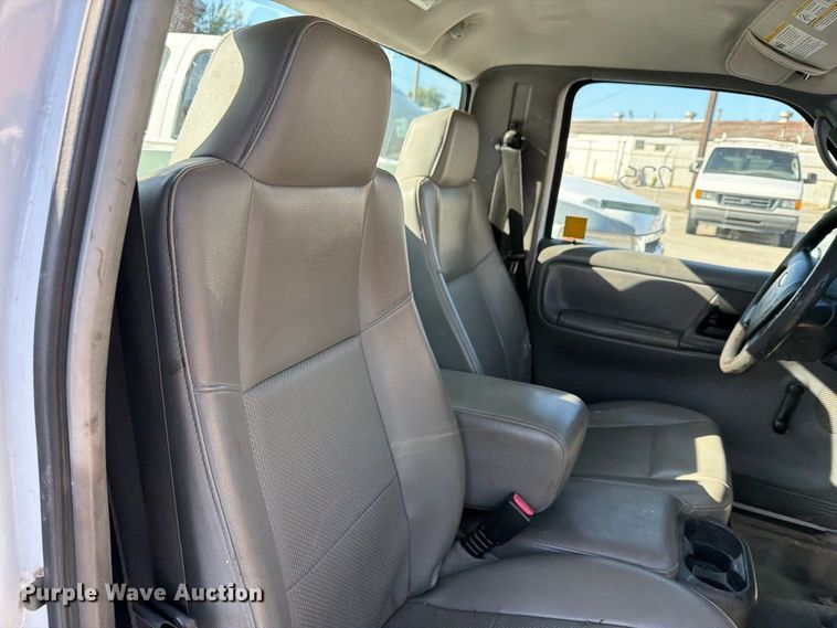 image for item FB8906 2008 Ford Ranger pickup truck