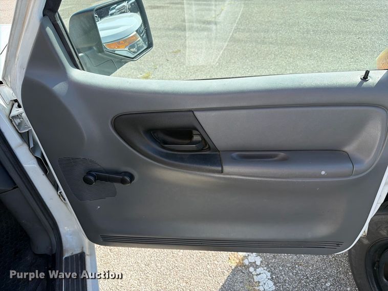image for item FB8907 2011 Ford Ranger Ext. Cab pickup truck