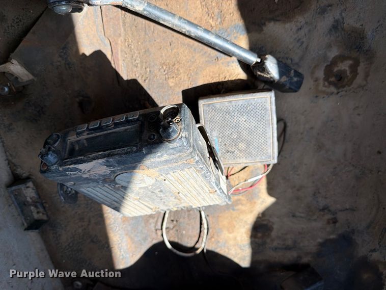 image for item FB8908 2009 International DuraStar 4400 flatbed truck