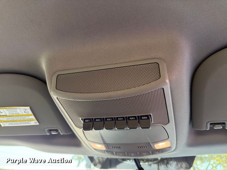 image for item FB8909 2017 Ford F250 Super Duty Ext. Cab pickup truck