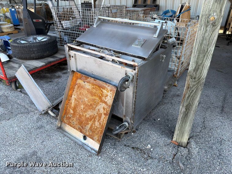 image for item FB8911 Wolf stove