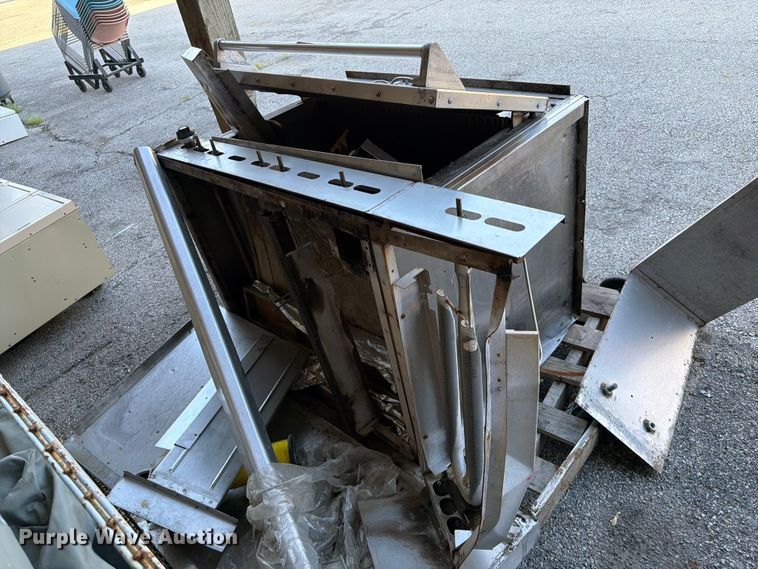 image for item FB8911 Wolf stove