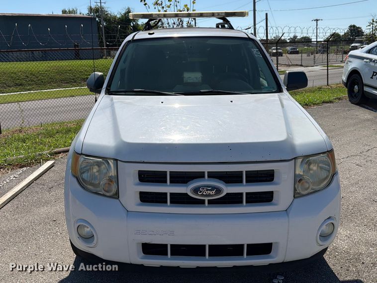 image for item FB8912 2010 Ford Escape SUV