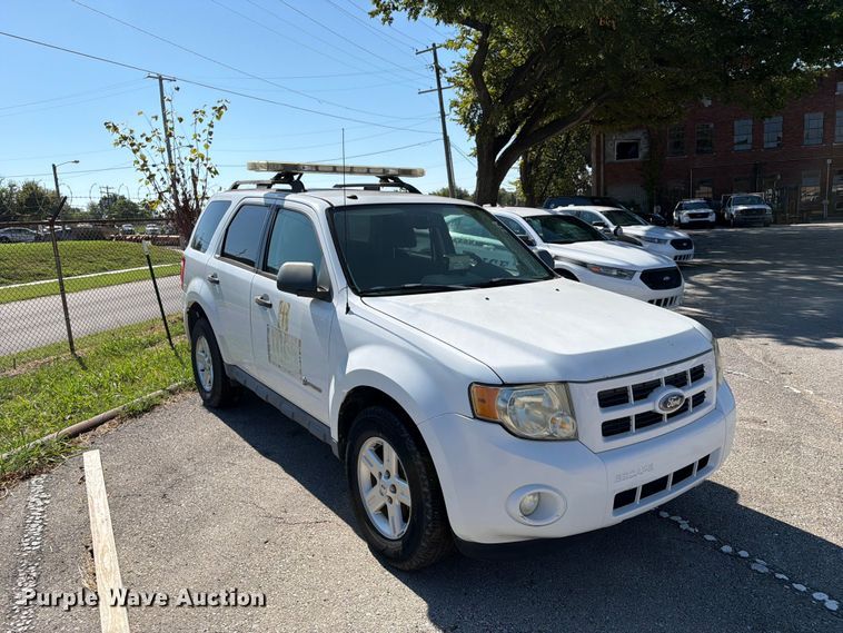 image for item FB8912 2010 Ford Escape SUV
