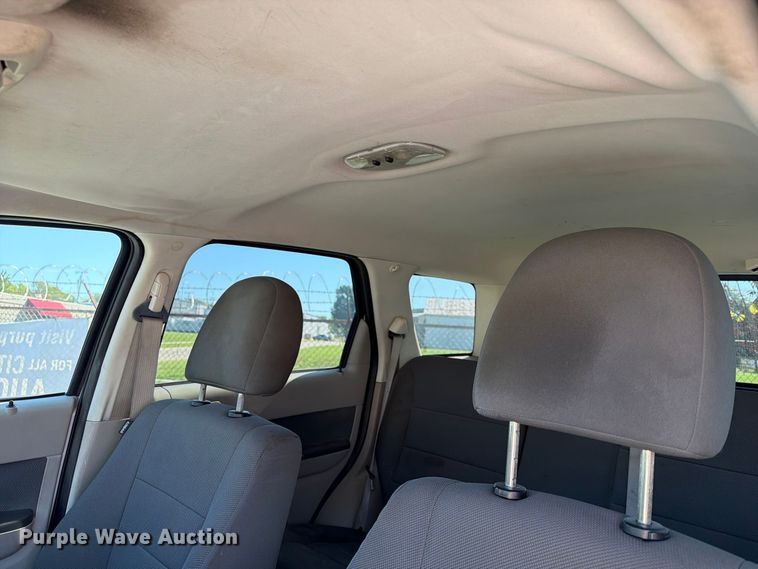 image for item FB8912 2010 Ford Escape SUV