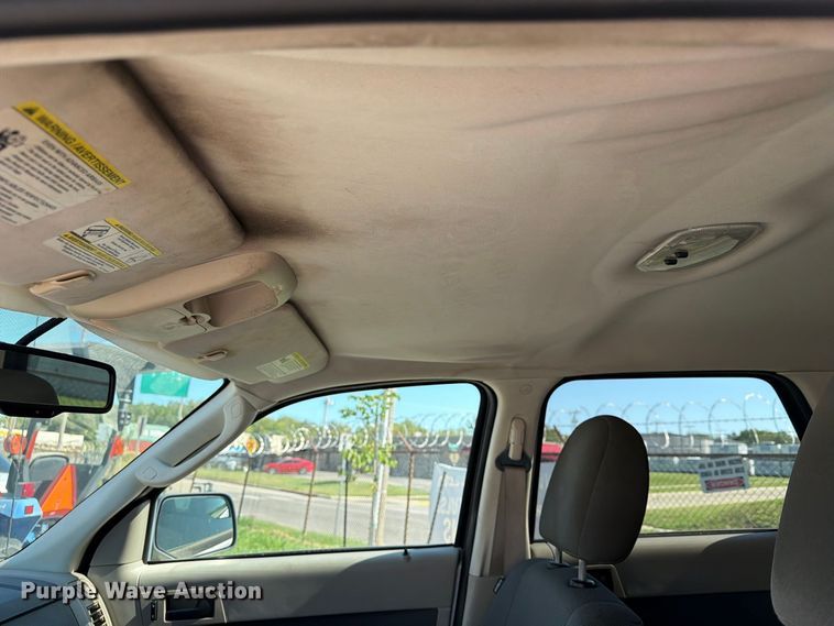 image for item FB8912 2010 Ford Escape SUV