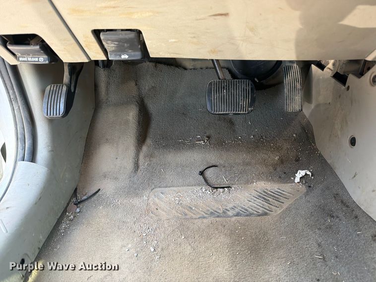 image for item FB8912 2010 Ford Escape SUV