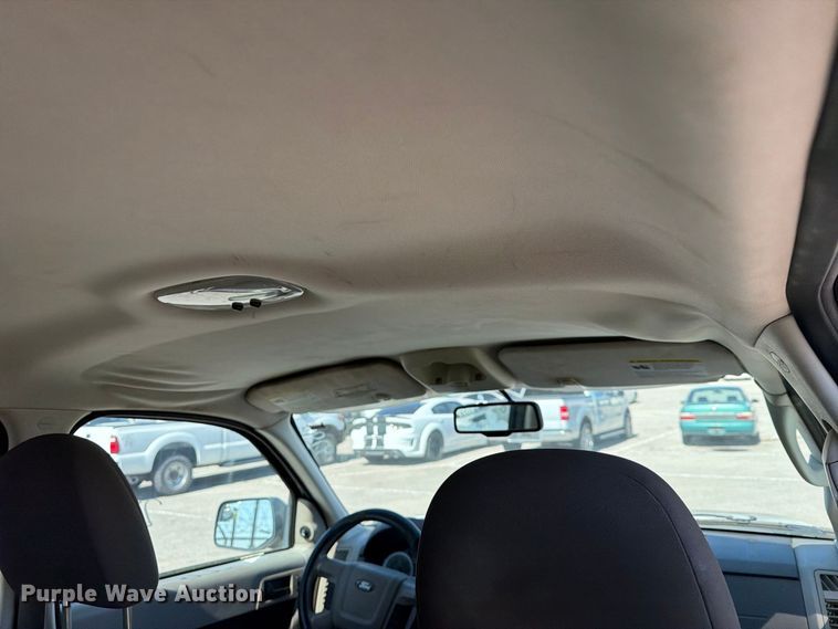 image for item FB8912 2010 Ford Escape SUV
