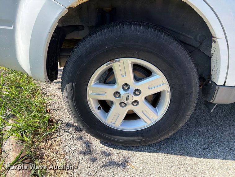 image for item FB8912 2010 Ford Escape SUV