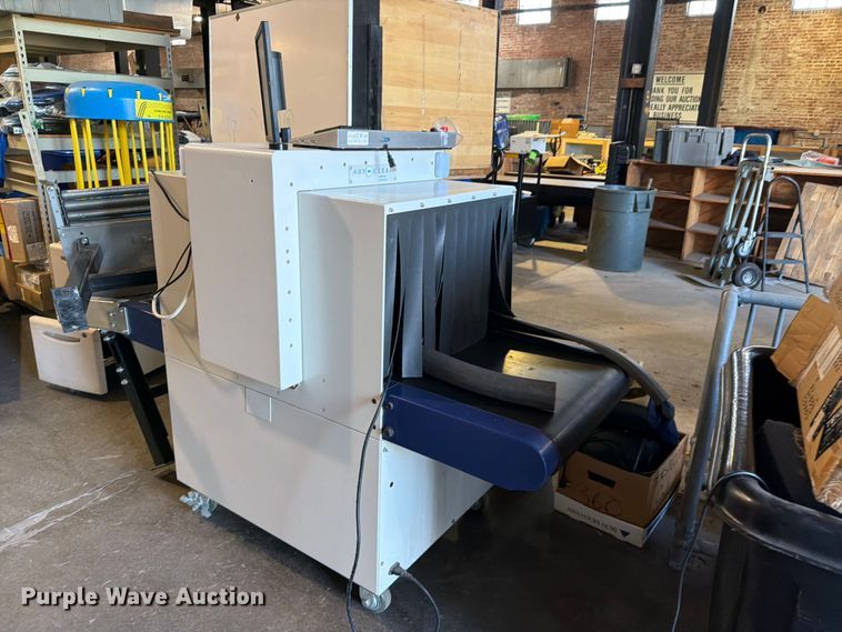 image for item FB8913 AutoClear x-ray machine
