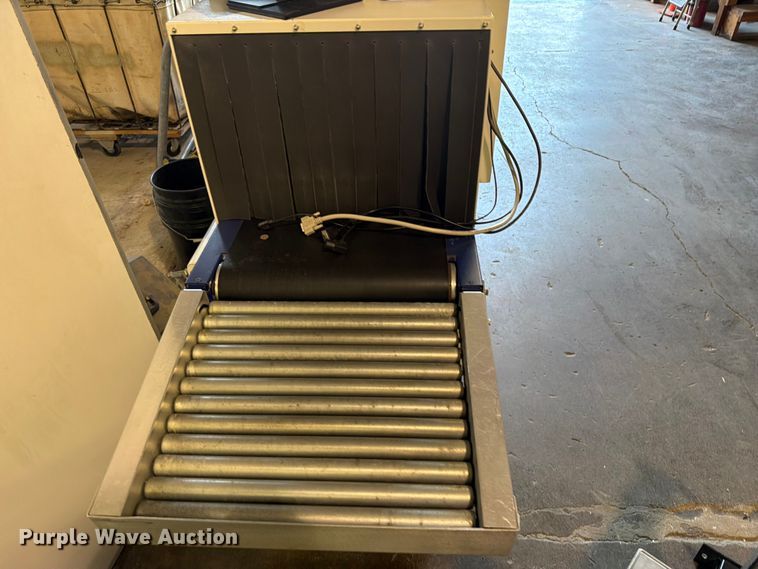 image for item FB8913 AutoClear x-ray machine