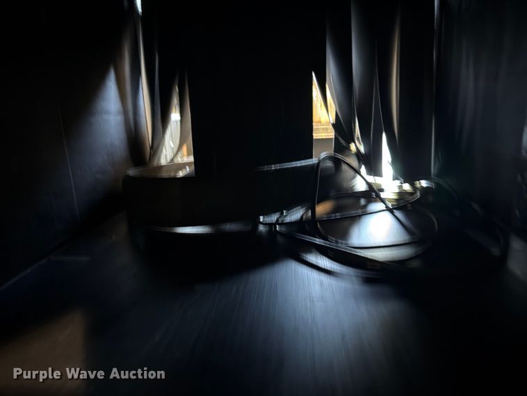 image for item FB8913 AutoClear x-ray machine