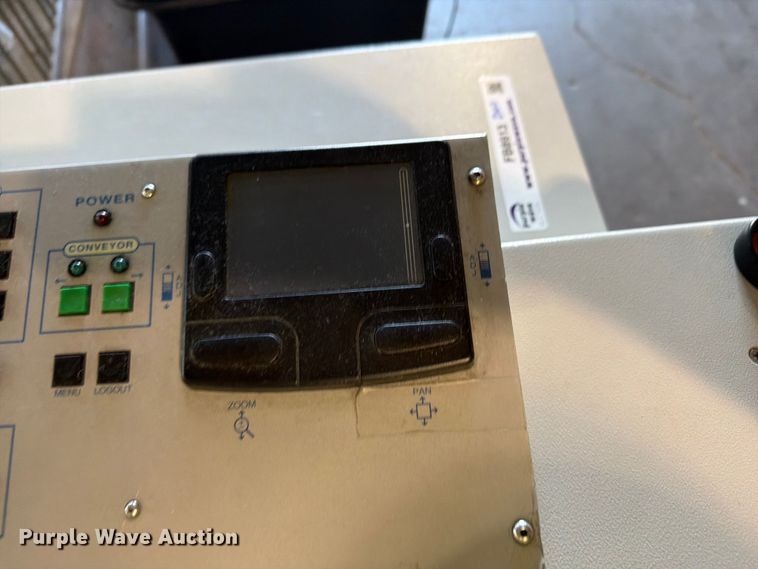 image for item FB8913 AutoClear x-ray machine