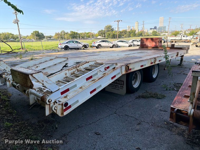 image for item FB8915 2016 Overbilt 40K equipment trailer