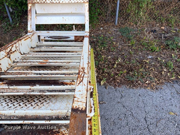 image for item FB8915 2016 Overbilt 40K equipment trailer