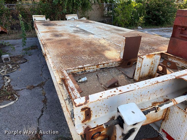 image for item FB8915 2016 Overbilt 40K equipment trailer