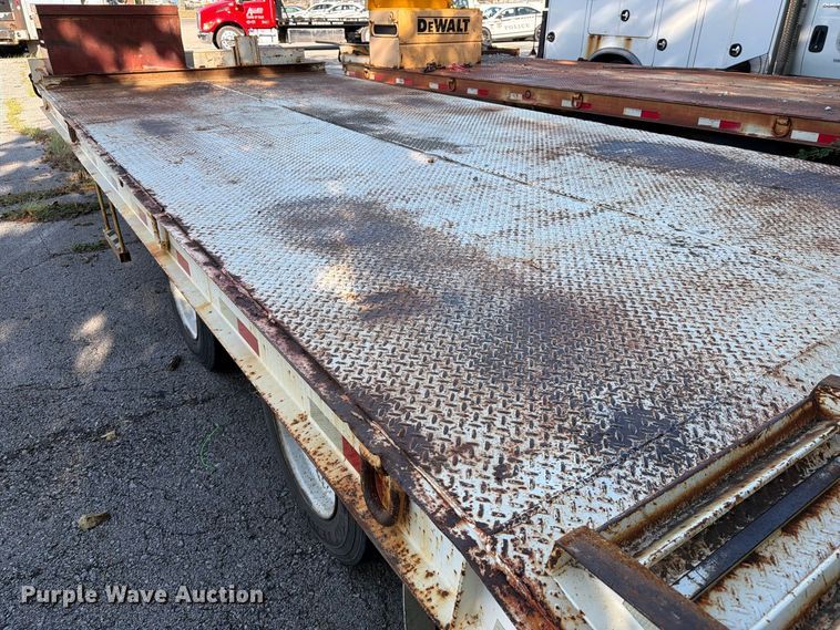 image for item FB8915 2016 Overbilt 40K equipment trailer