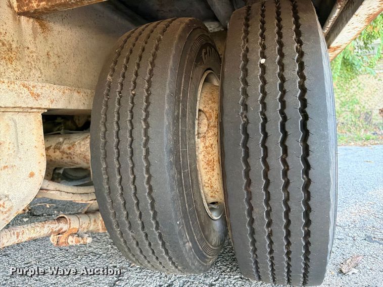 image for item FB8915 2016 Overbilt 40K equipment trailer