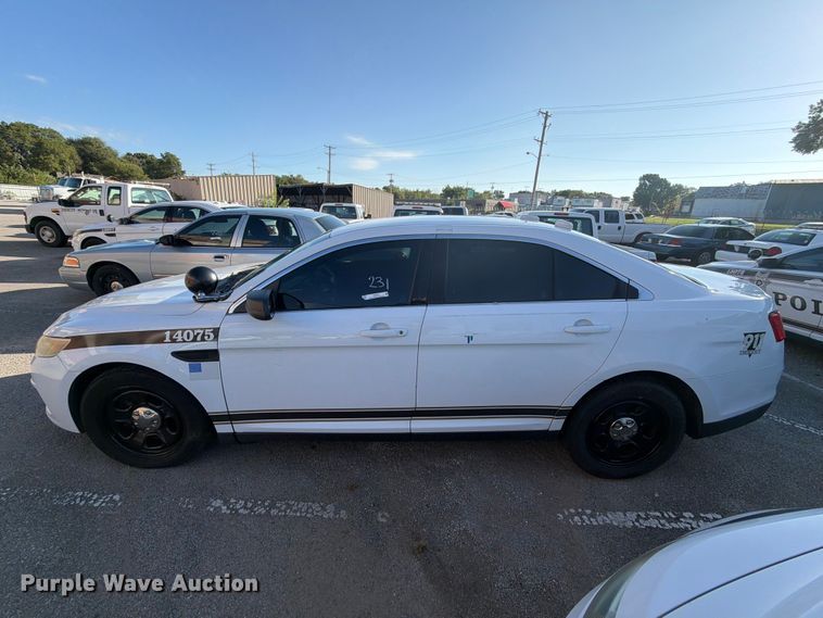 image for item FB8916 2014 Ford Taurus Police Interceptor 
